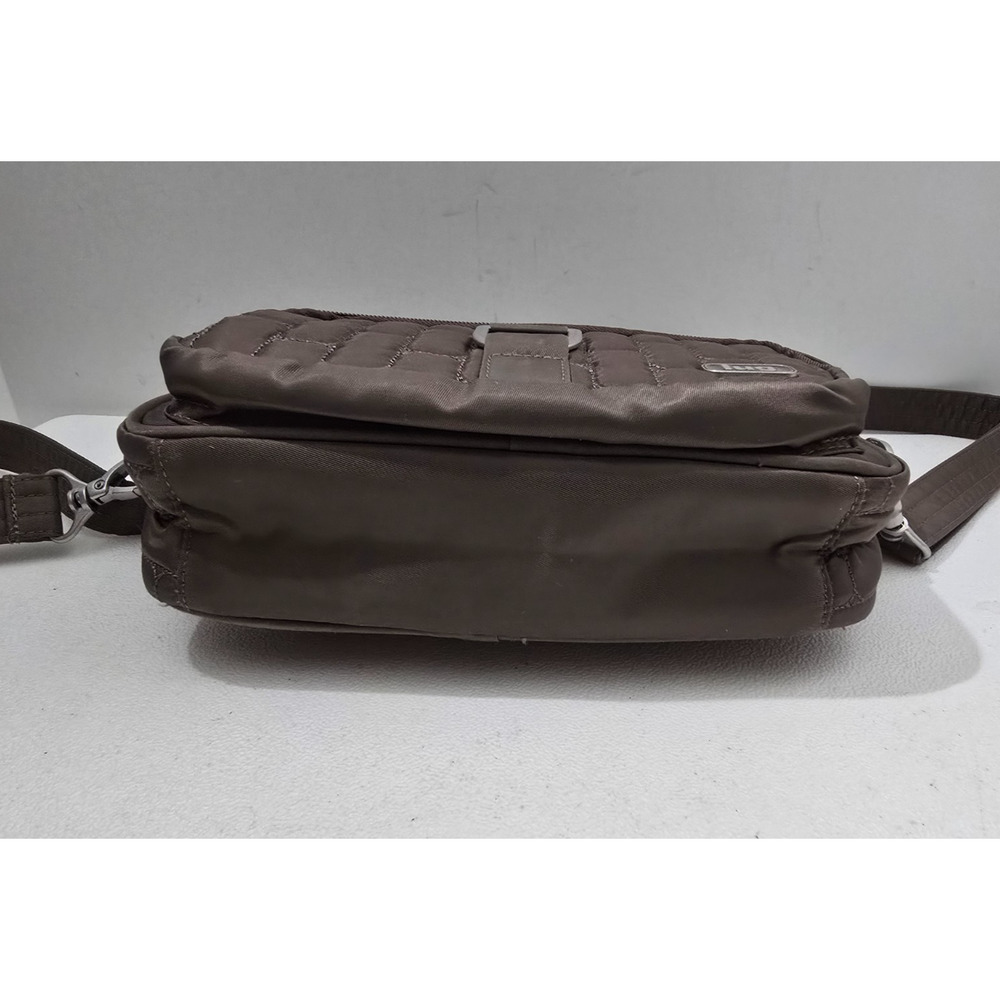 Lug Carousel Crossbody Bag Purse RFID Taupe Quilted - Picture 7 of 16
